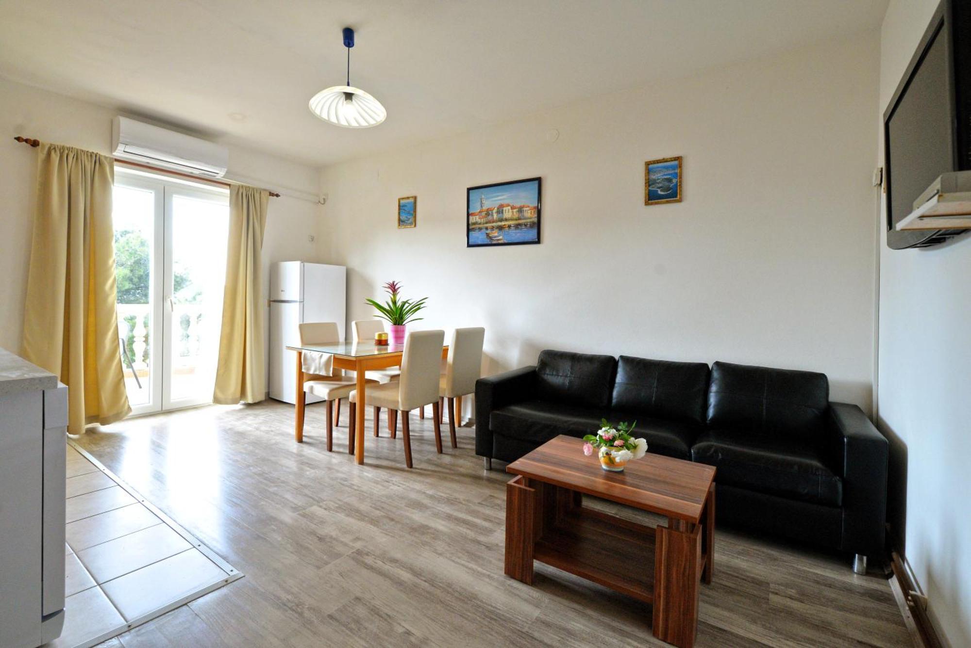 Apartments Goranka Murter Buitenkant foto