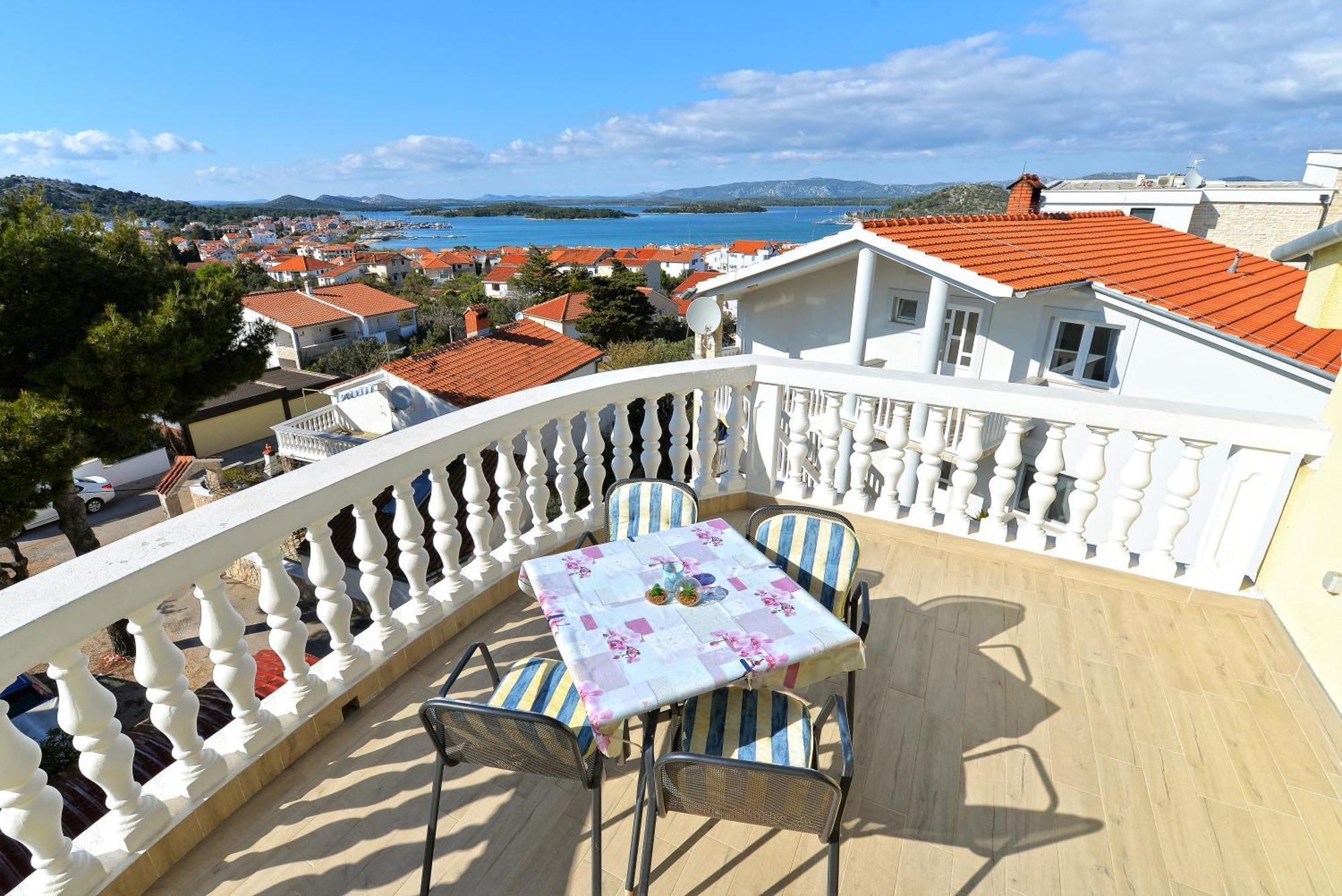 Apartments Goranka Murter Buitenkant foto